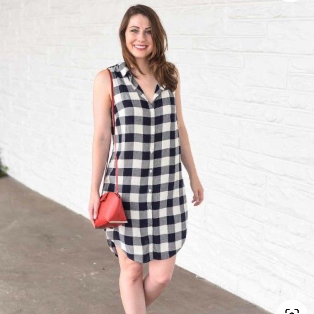 H&M Black White Plaid Gingham Sleeveless Tunic Shirt Dress Button Up EUC sz S/M